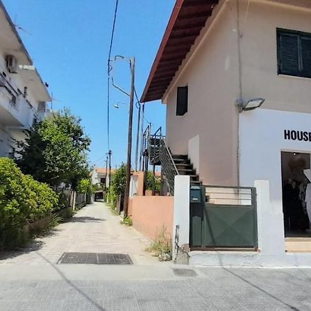 Meli'S Studio Apartment Pefkochori Exterior photo