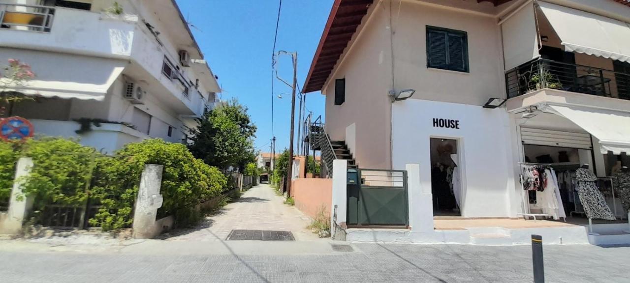 Meli'S Studio Apartment Pefkochori Exterior photo